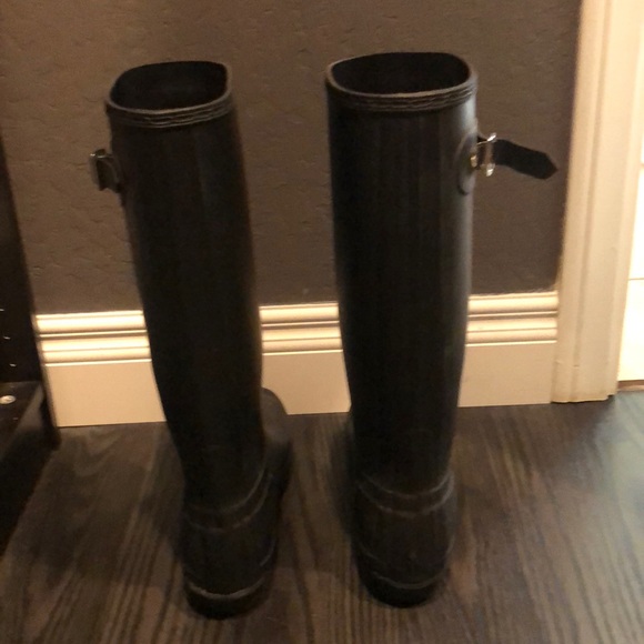Tall black Hunter boots - Picture 3 of 8